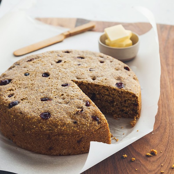 Steamed maple & cranberry brown bread