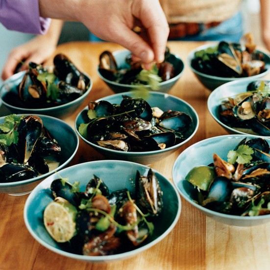 Steamed mussels with coconut milk and Thai chiles