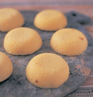 Steamed rice cakes