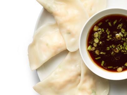 Steamed shrimp dumplings