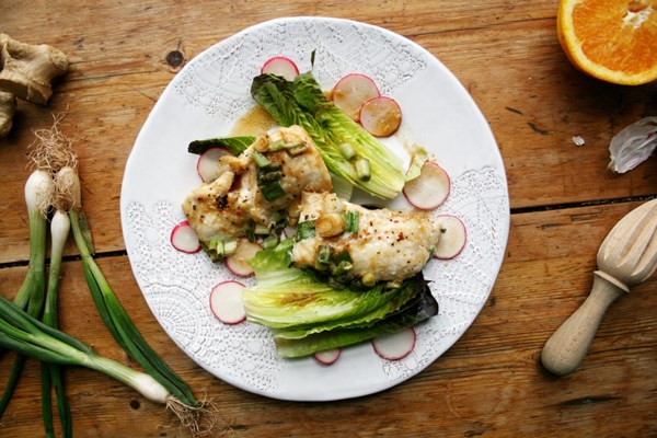 Steamed sticky hake with ginger, soy and garlic