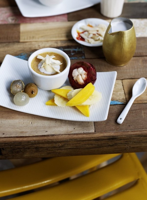 Steamed sweet potato and coconut custards