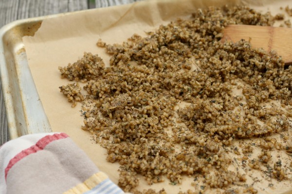 Steel-cut oat sausage crumbles