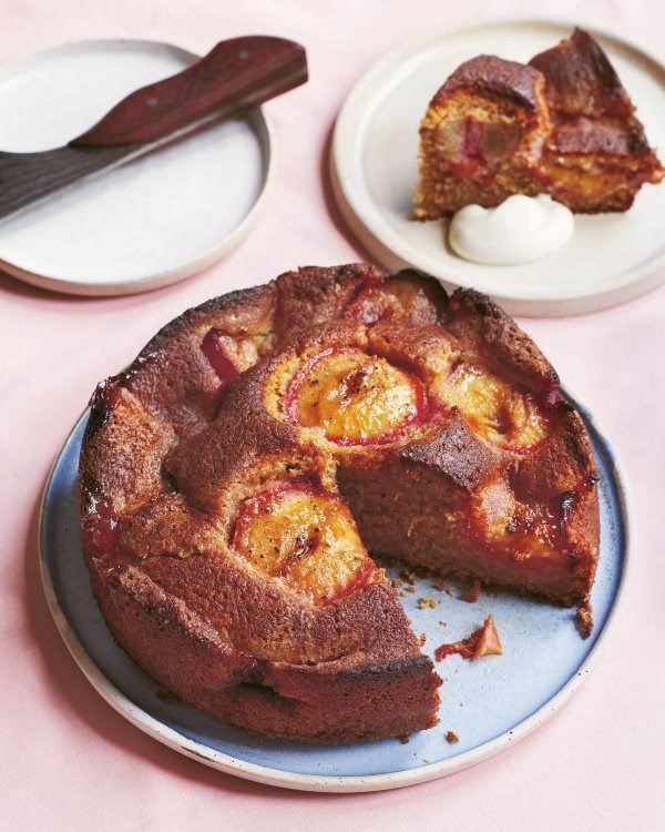 Stefa's stone fruit cake