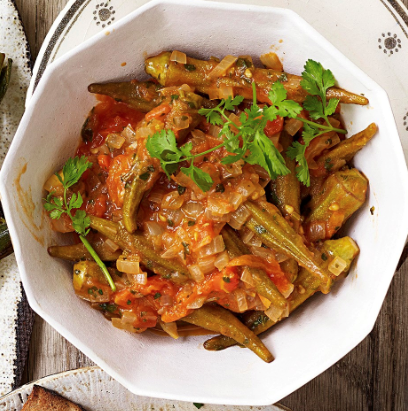 Stewed okra (Yakhnte bemyieh)