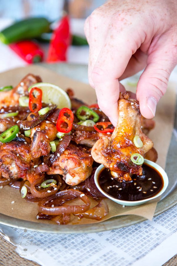 Sticky Asian chicken wings