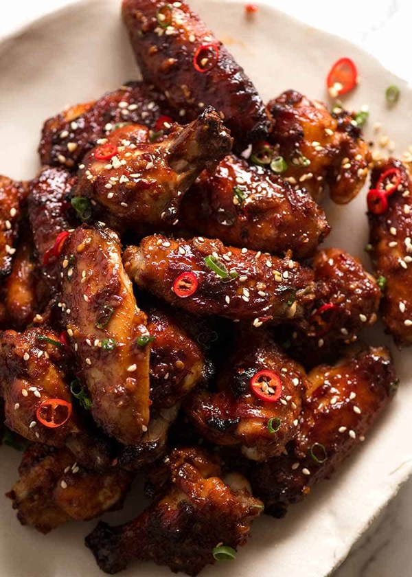 Sticky baked Chinese chicken wings