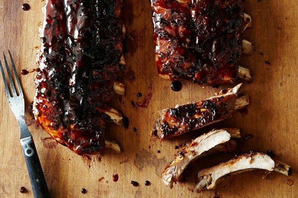 Sticky balsamic ribs [Ian Knauer]