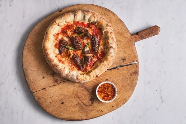 Sticky beef and hot-honey pizza with kimchi-mozzarella stuffed crust