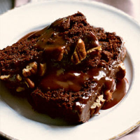 Sticky chocolate pudding cake
