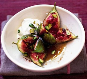 Sticky cinnamon figs