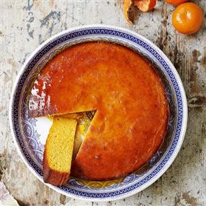 Sticky clementine cake