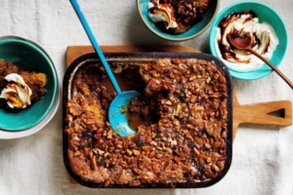 Sticky date and pecan pudding