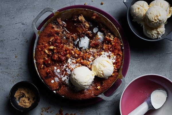 Sticky date pudding with banana praline