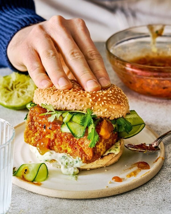 Sticky hot mango tofu burgers