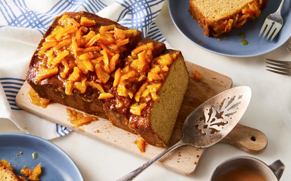 Sticky mandarin-vanilla pound cake