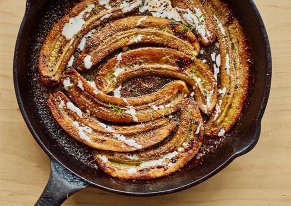 Sticky miso bananas with lime and toasted rice