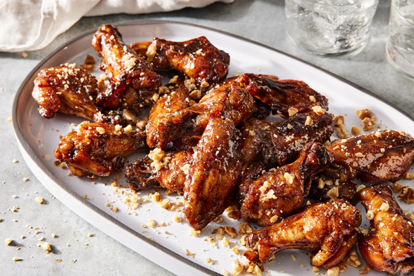 Sticky pomegranate & black pepper chicken wings