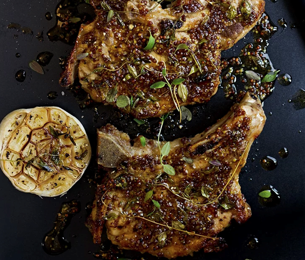 Sticky pork chops
