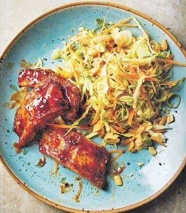 Sticky pork ribs with spicy cabbage salad