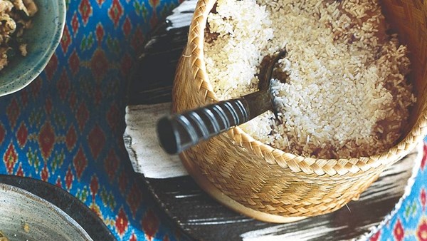 Sticky rice (Khao niew)