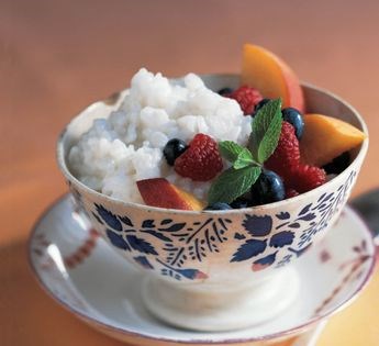 Sticky rice with mangoes (Kao niow mamuang)