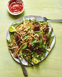 Sticky sausage meatball noodles