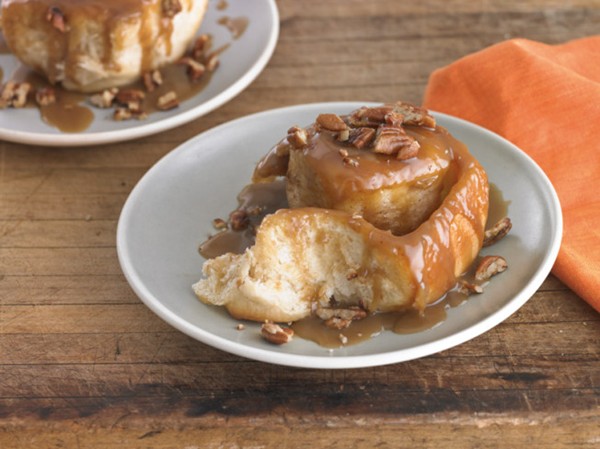 Sticky-sweet pecan caramel rolls