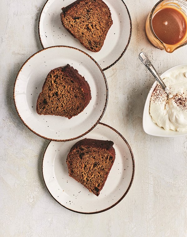 Sticky toffee date cake