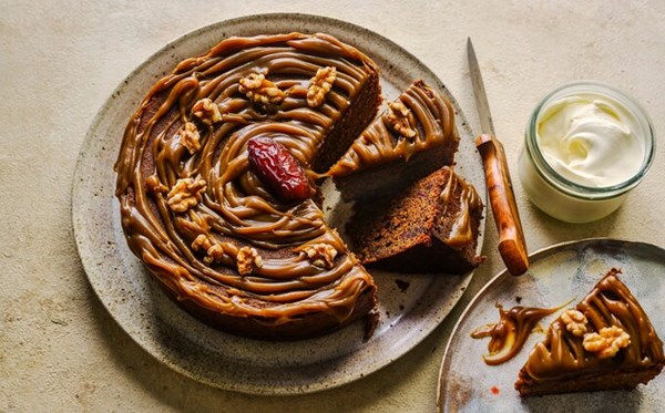 Sticky toffee pudding cake