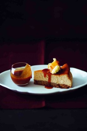 Sticky toffee pudding cheesecake