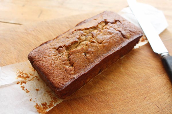Sticky toffee pudding loaf cake