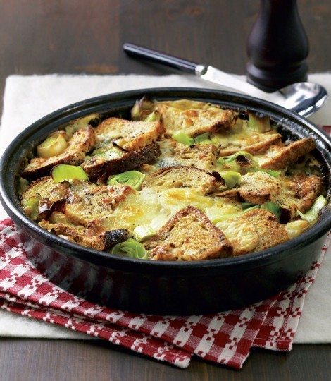 Stilton and leek bread and butter bake