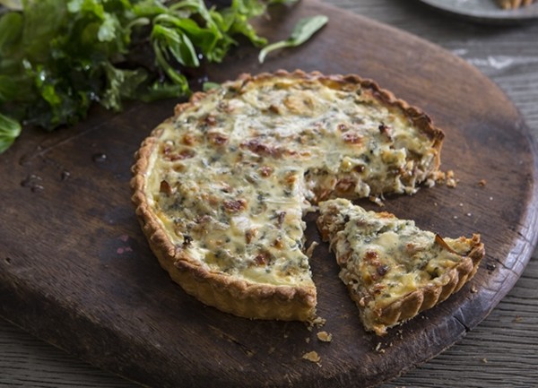 Stilton, mushroom and red pepper quiche