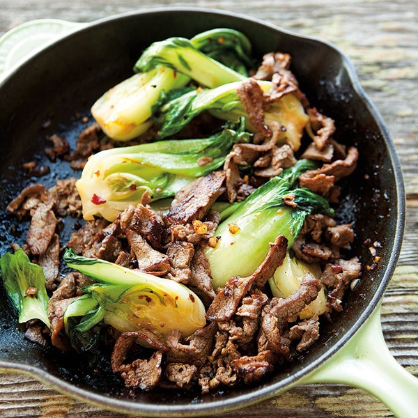 Stir-fried beef & bok choy with ginger