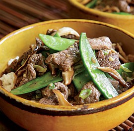 Stir-fried beef with snow peas and shiitake