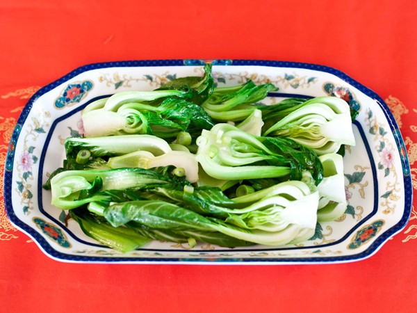 Stir-fried bok choy