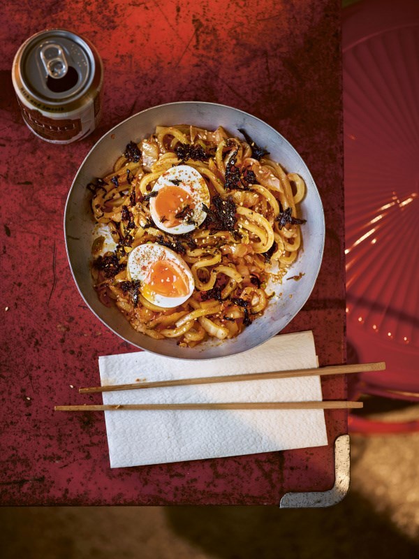 Stir-fried buttered kimchi udon