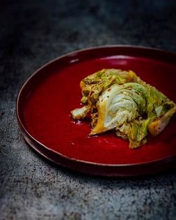 Stir-fried cabbage