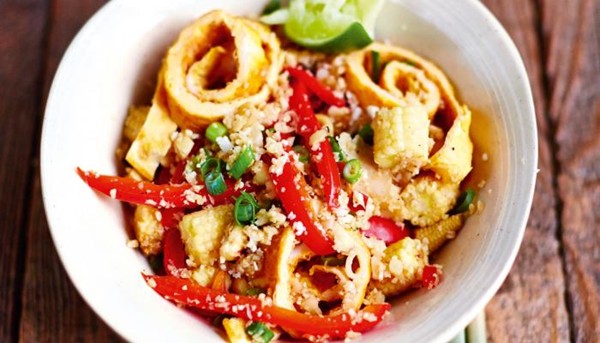 Stir-fried cauliflower rice