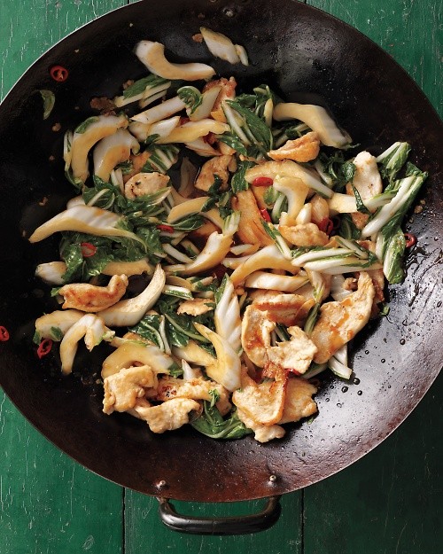 Stir-fried chicken with bok choy