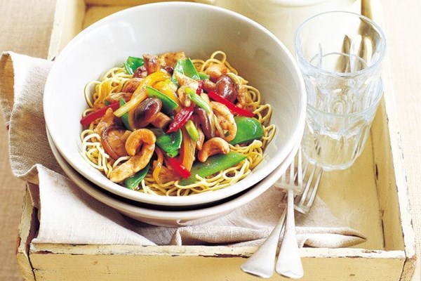 Stir-fried chicken with egg noodles