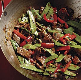 Stir-fried chili beef with bell peppers and snow peas