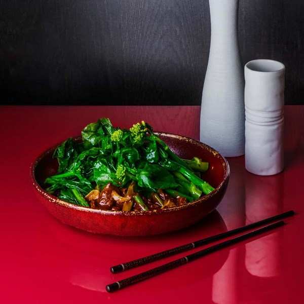 Stir-fried Chinese broccoli with beef