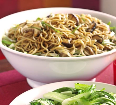 Stir-fried garlic pak choi