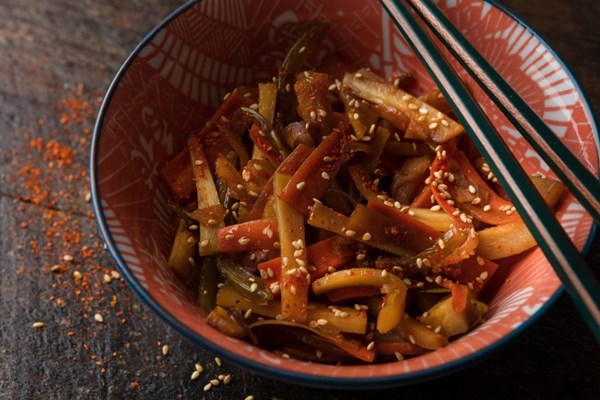 Stir-fried parsnip and carrot (Kinpira)