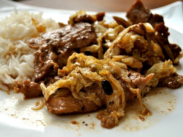 Stir fried pork and cabbage with black bean sauce