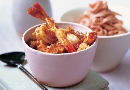 Stir-fried prawns with tamarind