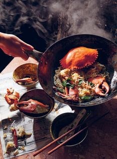 Stir-fried saucy crab vermicelli