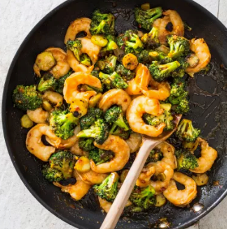 Stir-fried shrimp and broccoli
